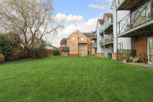 Photo 2- click for photo gallery